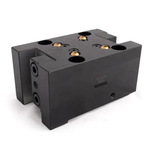 BMT65 twin OD turning toolholder, clamping capacity 25x25mm